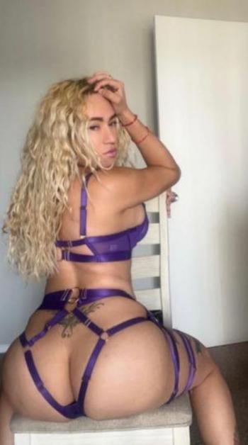 8327402350, transgender escort, Minneapolis